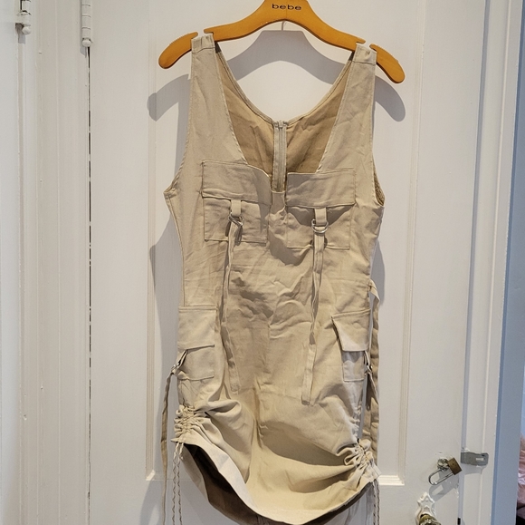 Clothing - Picture 2 of 3